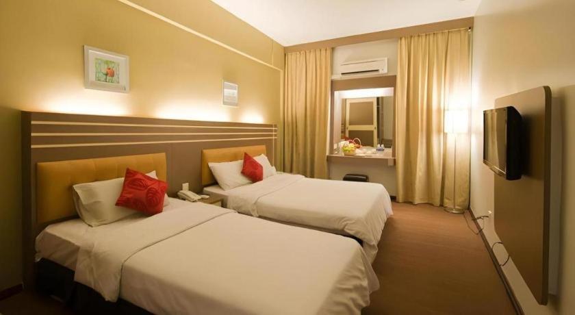 באטו פאהאט The Landmark Hotel מראה חיצוני תמונה