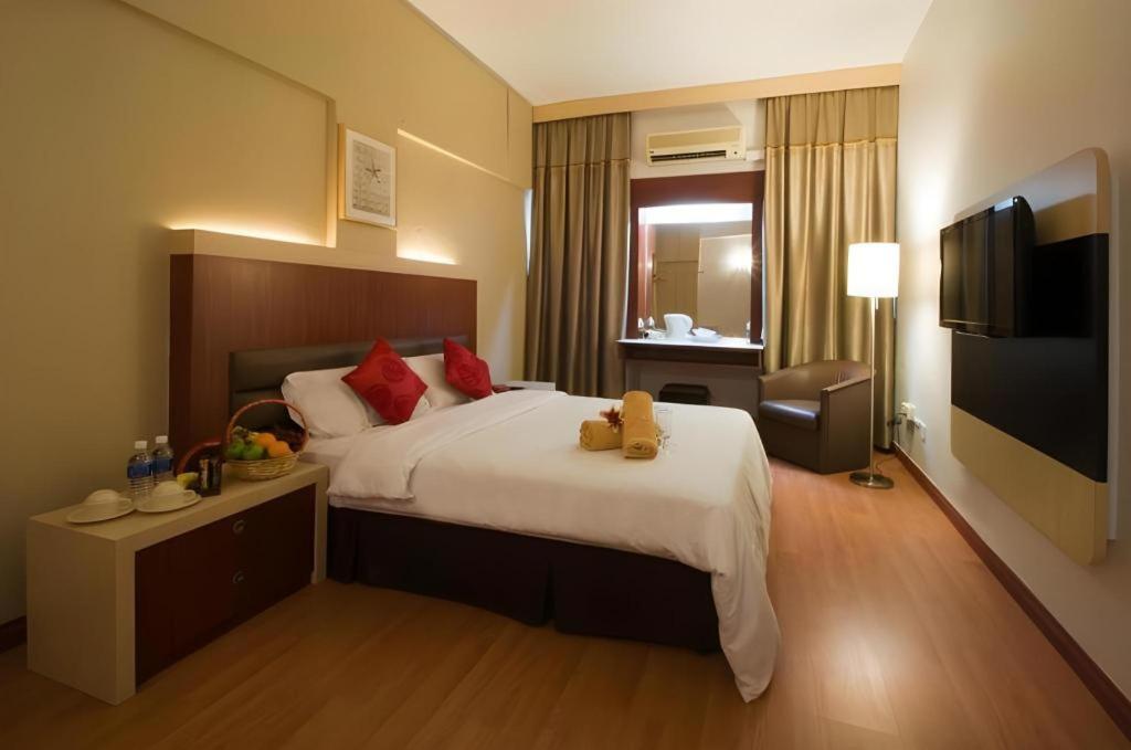 באטו פאהאט The Landmark Hotel מראה חיצוני תמונה