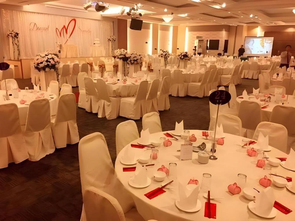 באטו פאהאט The Landmark Hotel מראה חיצוני תמונה