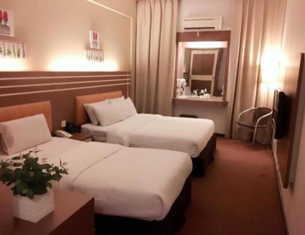 באטו פאהאט The Landmark Hotel מראה חיצוני תמונה